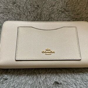 Coach Cream Leather Wallet